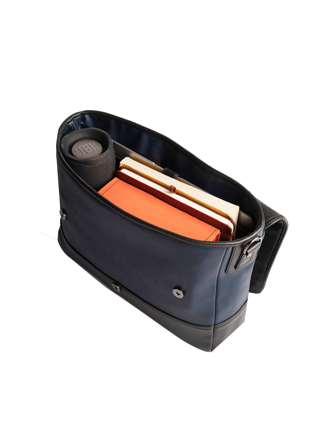 Gauge Machine 16" Laptop messenger Bag with Detachable Strap